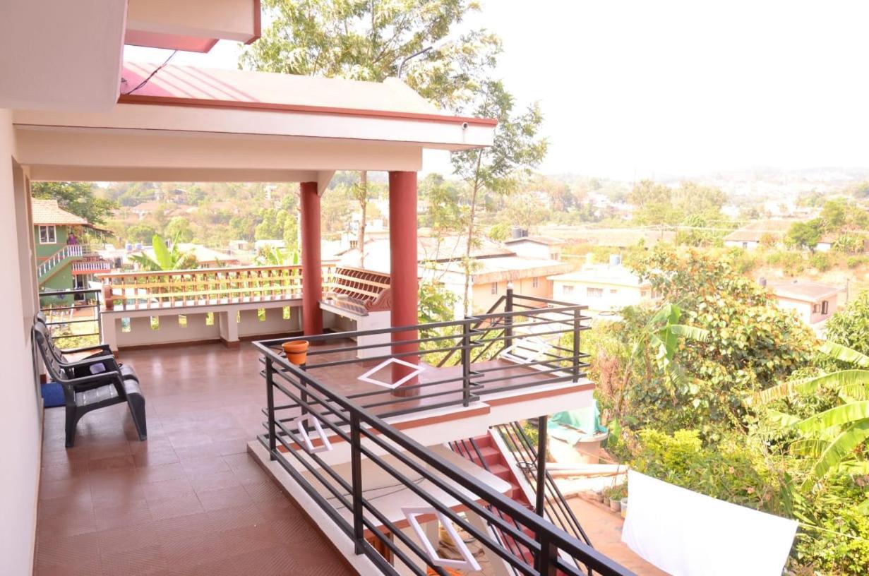 Coorg Girinivas Homestay 102 Madikeri Exterior foto